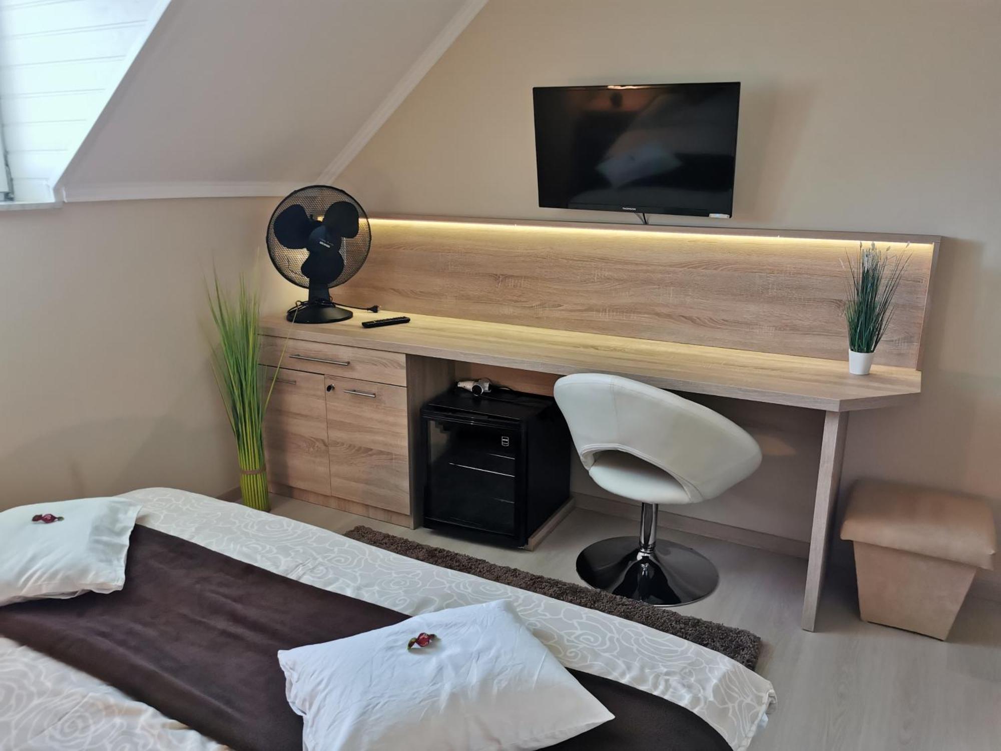 Csabai Vendeghaz Hotel Bük Екстериор снимка