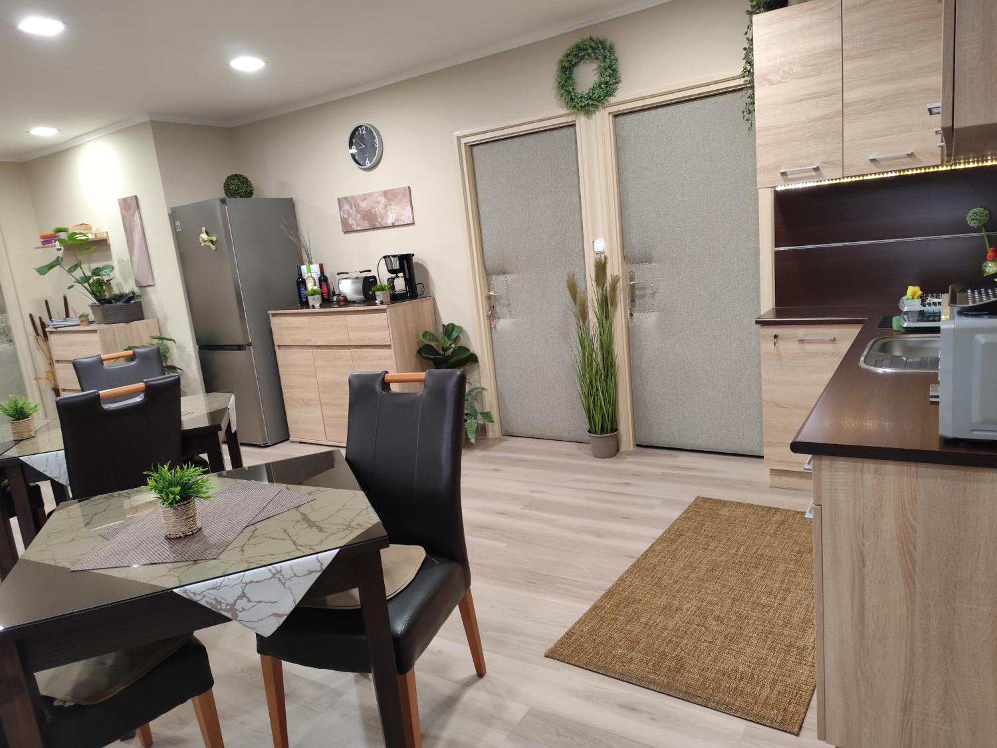 Csabai Vendeghaz Hotel Bük Екстериор снимка