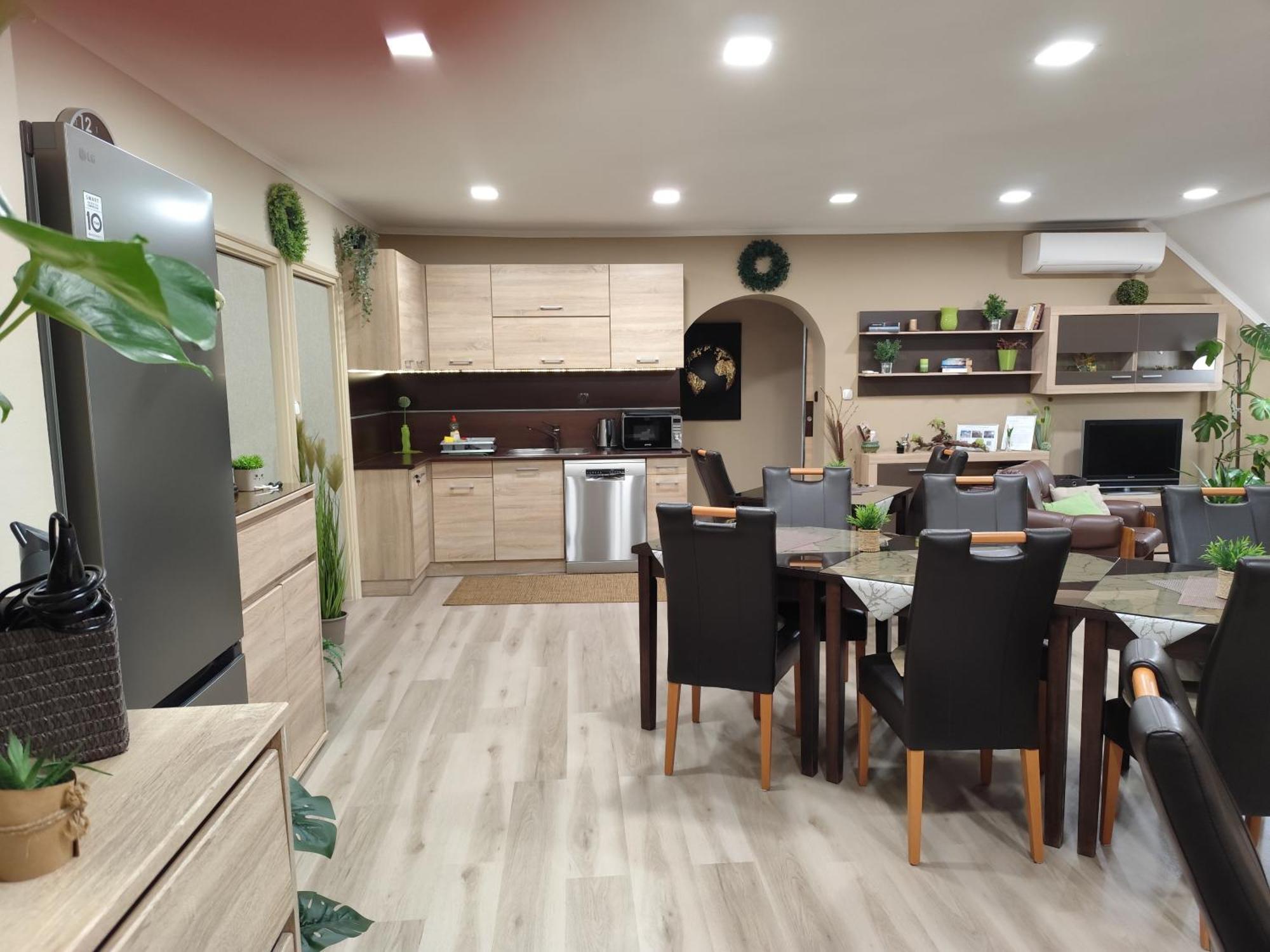 Csabai Vendeghaz Hotel Bük Екстериор снимка